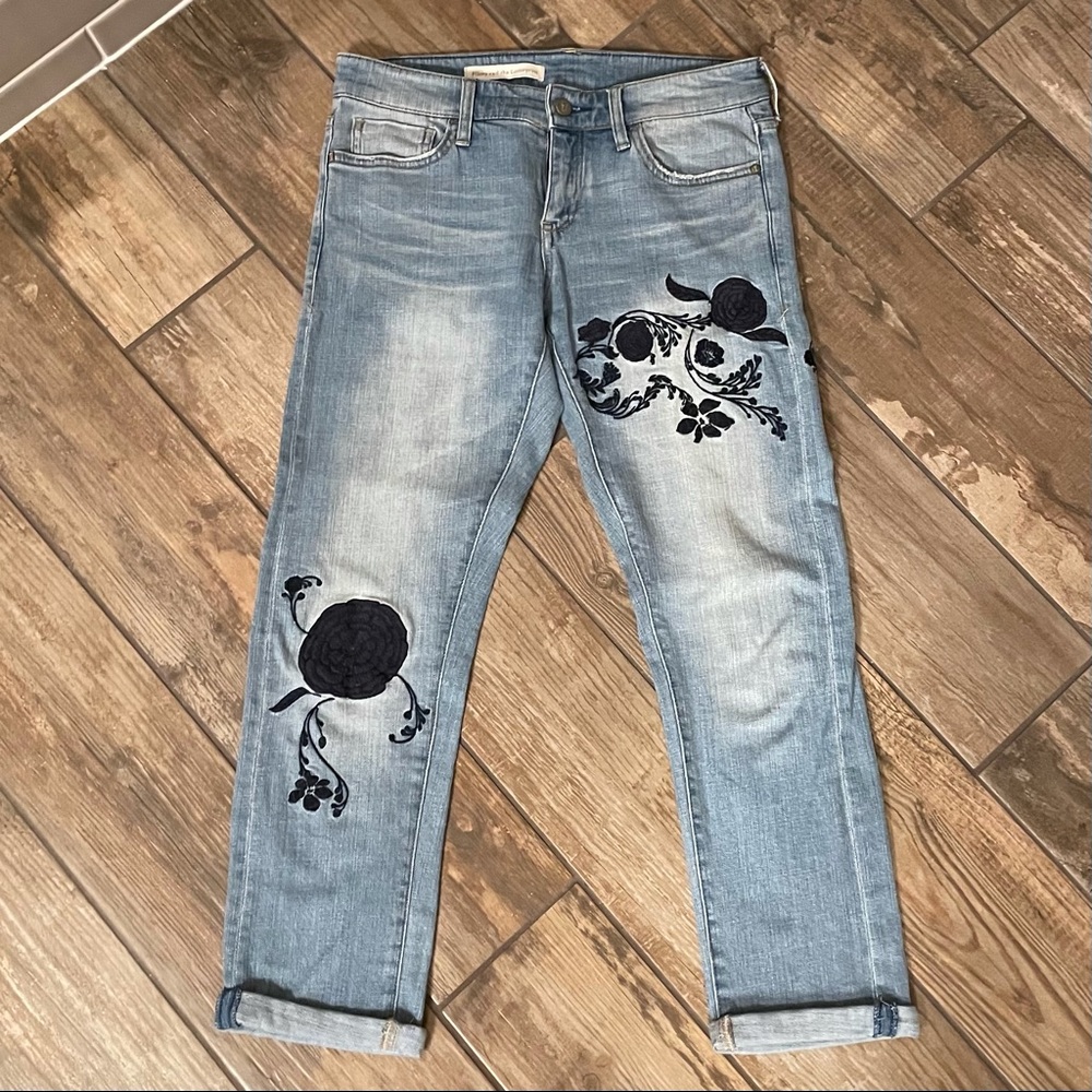 Pilcro Hyphen Embroidered Jeans!